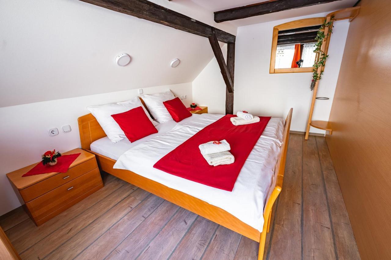 Slovenian Traditional Guest House Бегунє-на-Горенськем Екстер'єр фото
